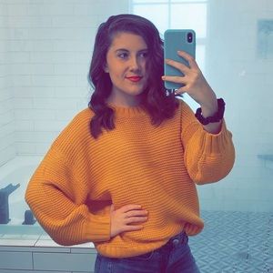 Meet your Posher, Hannah